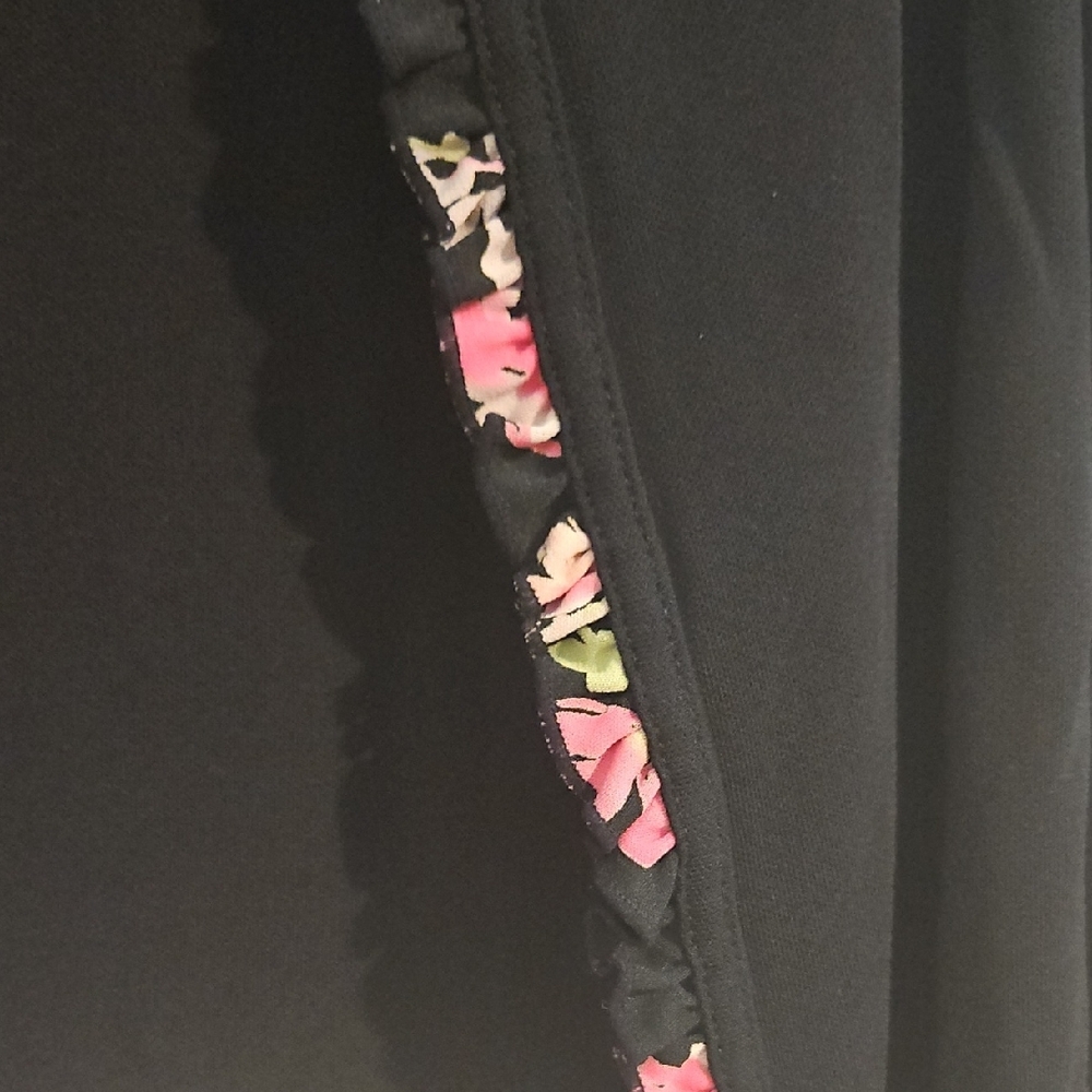 Casual Corner Black Cardigan with Pink Floral Trim Size Small Petite - Picture 3 of 4